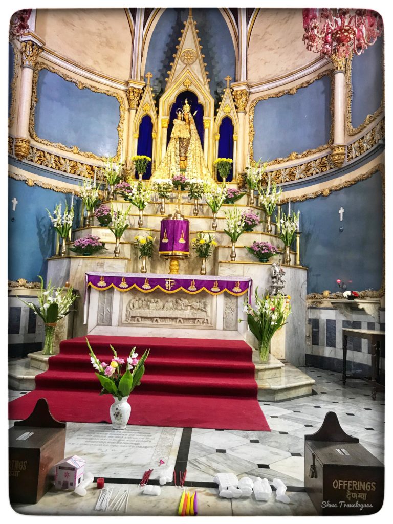 An image of Women in Bandra Mount Mary